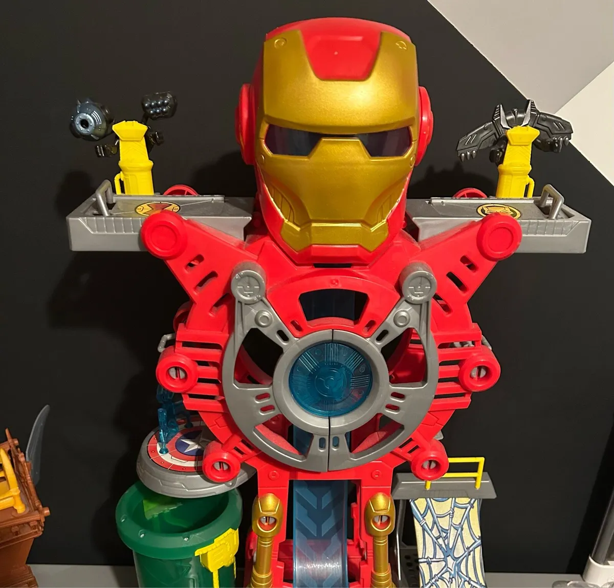 Marvel Ironman HQ playset - Image 2