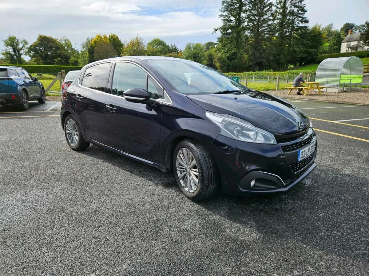 Peugeot 208 1,6d.  2016 - Image 2