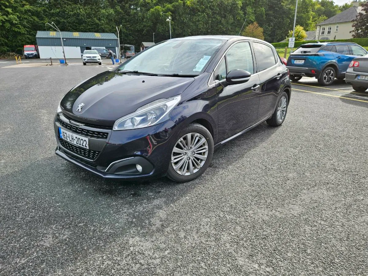 Peugeot 208 1,6d.  2016 - Image 1