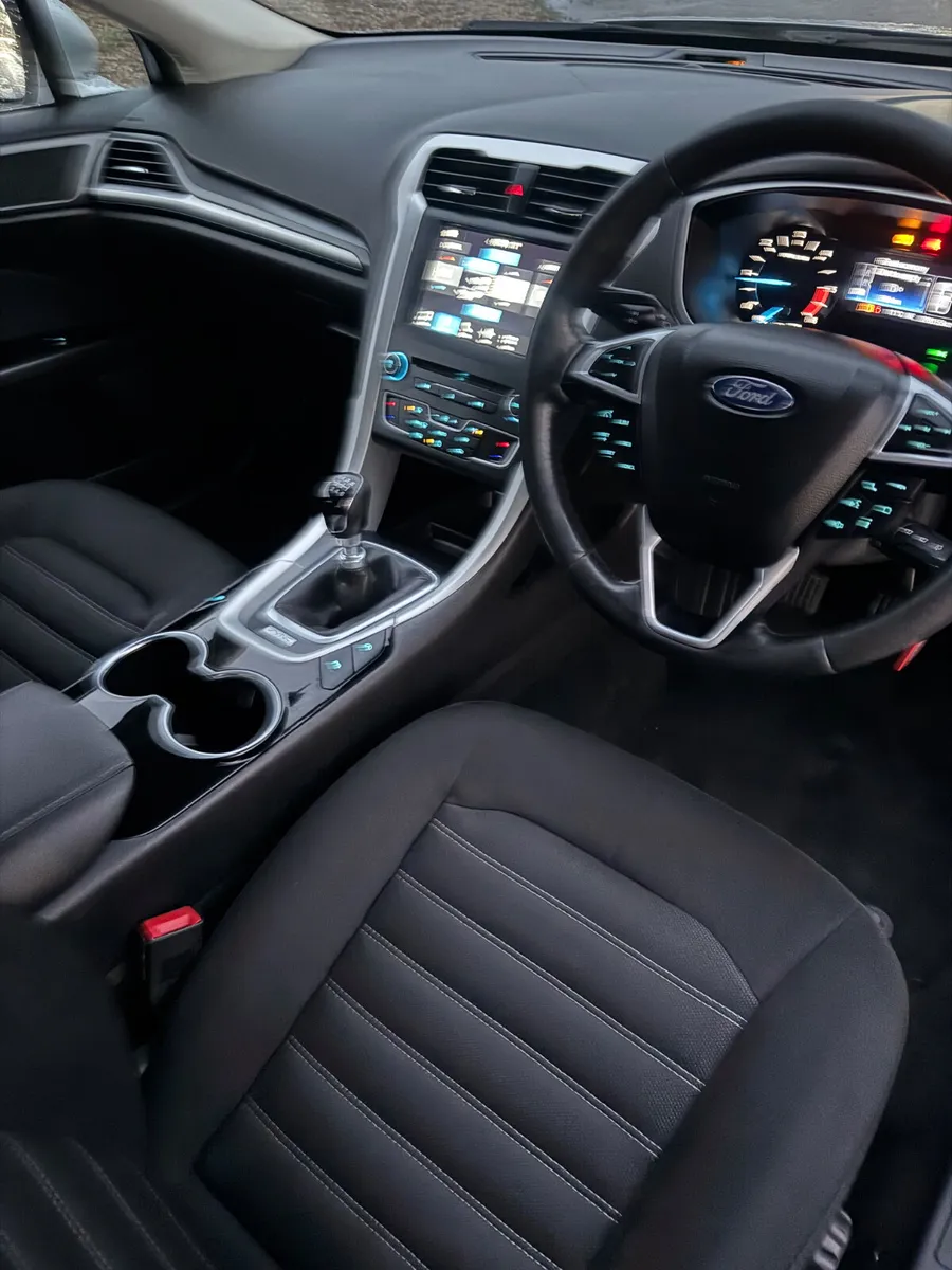 Ford Mondeo 2017 - Image 3