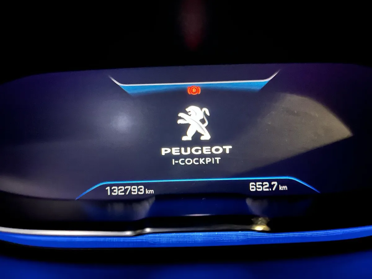 Peugeot 5008 - Image 2