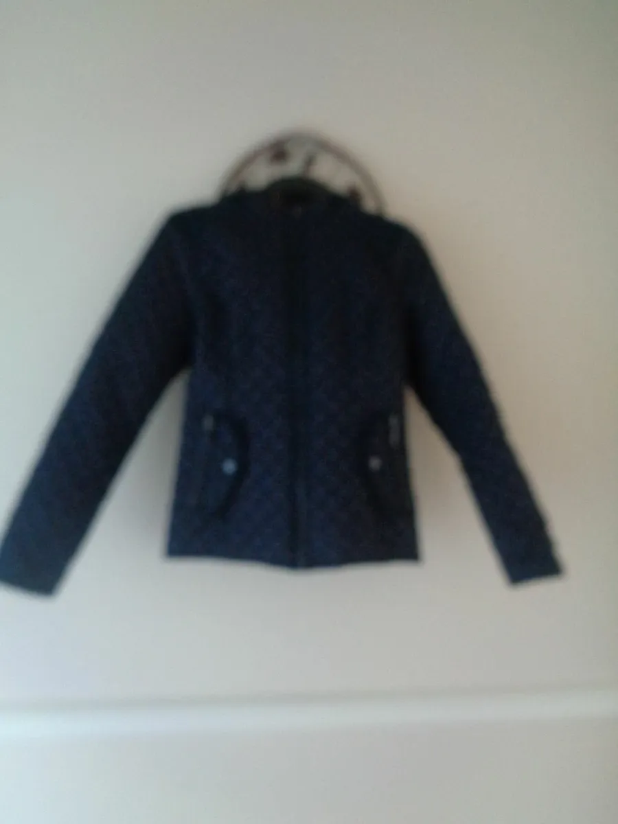 Ladies Navy Quilted Jacket for Sale - Image 2