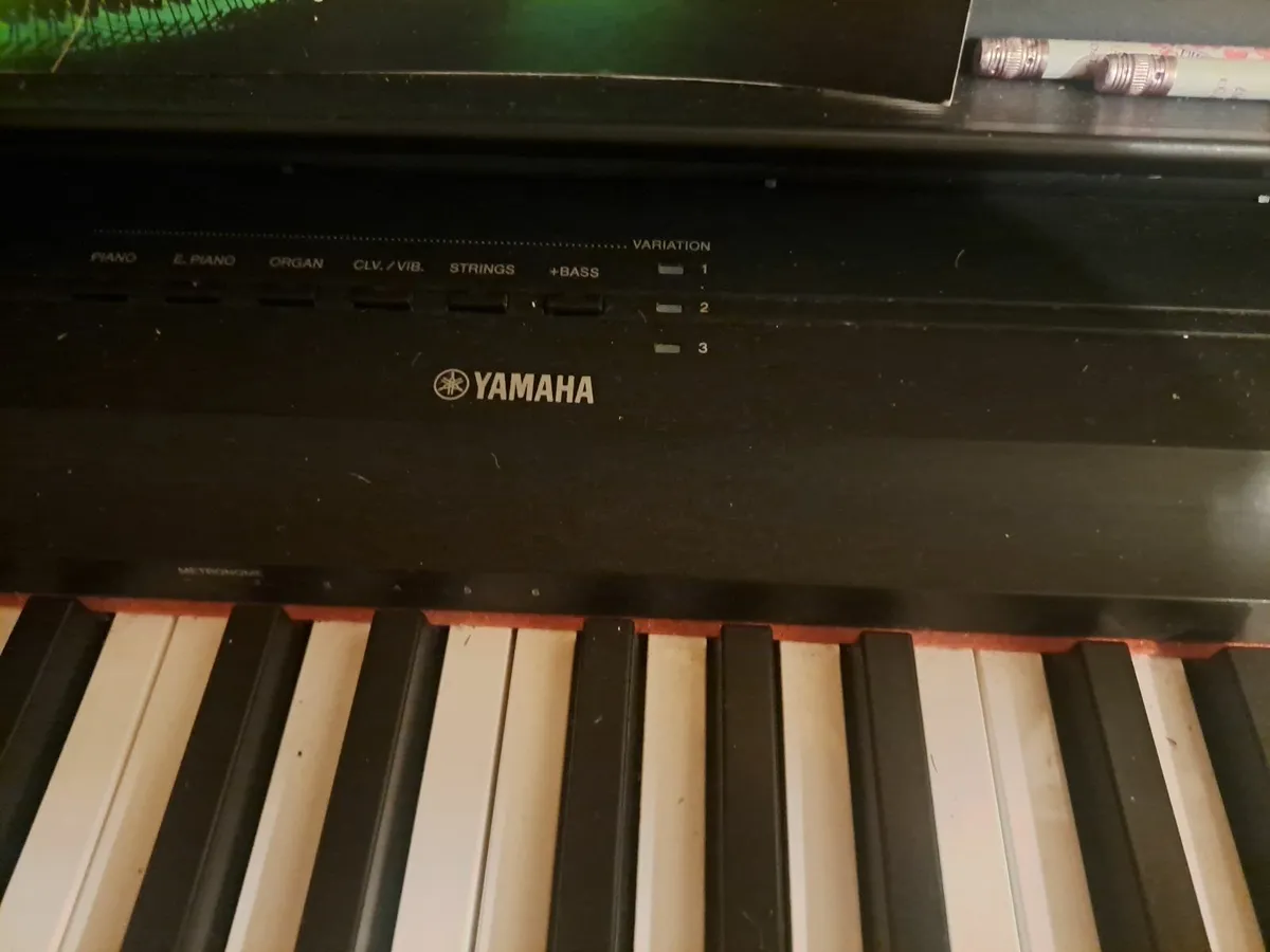 Yamaha Electric Piano - Image 2