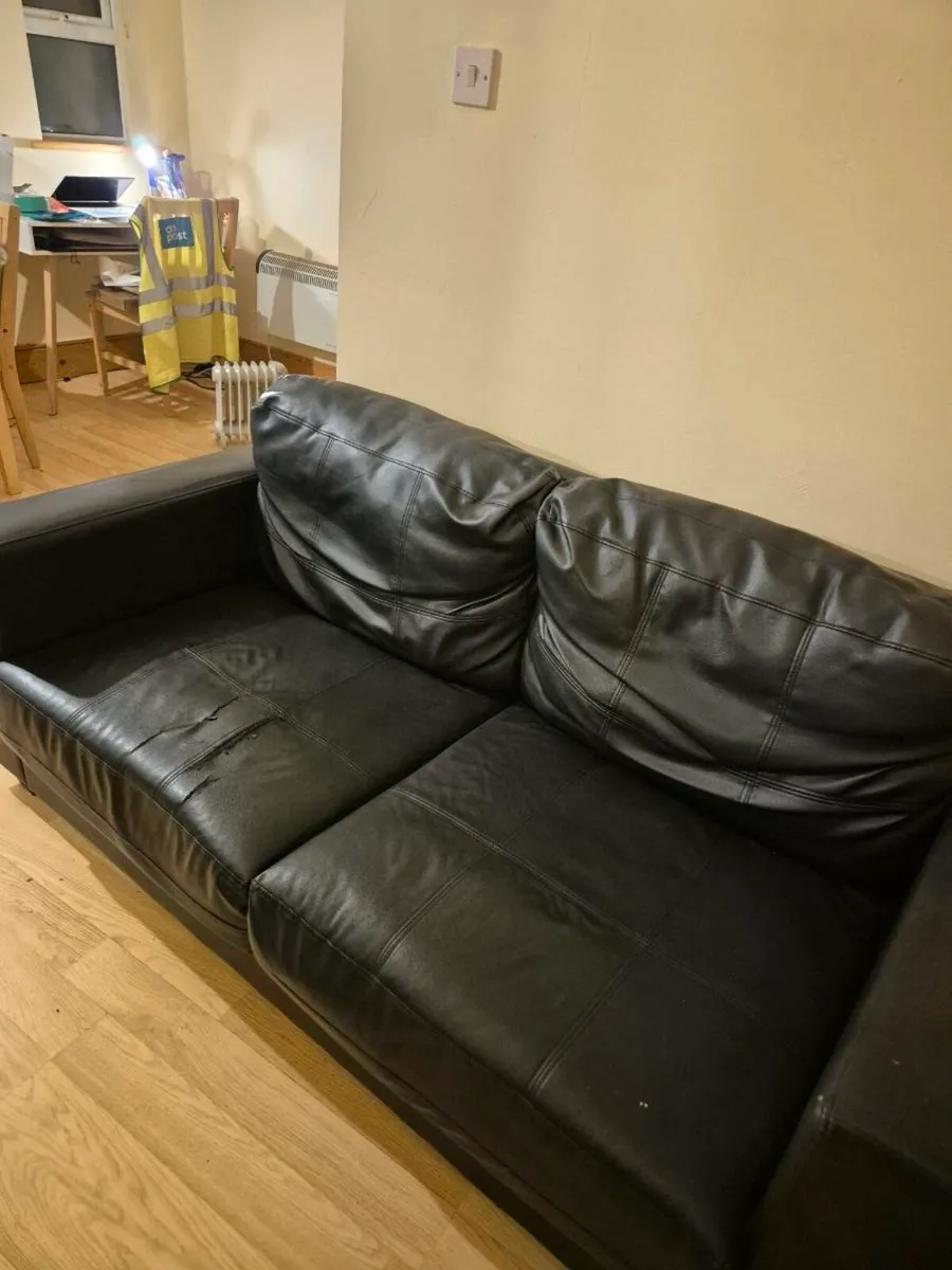 Black two seater sofa - Image 2