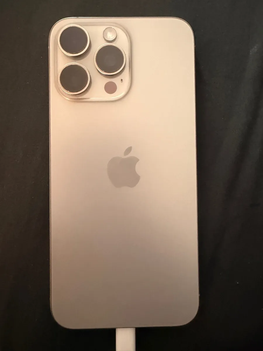 iPhone 15 pro max 512gb - Image 1