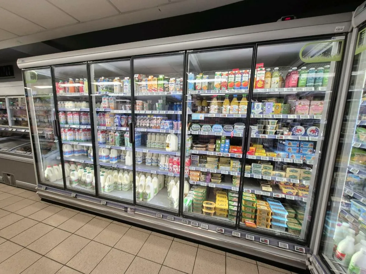 Refrigerated Cabinets & Pack - Image 1