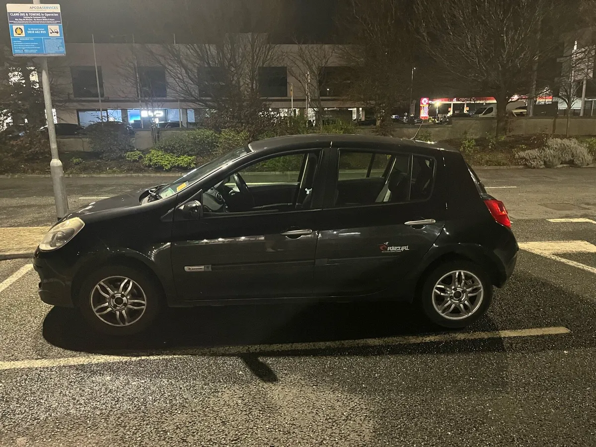 Renault Clio 2009 Rip Curl Edition - Image 3