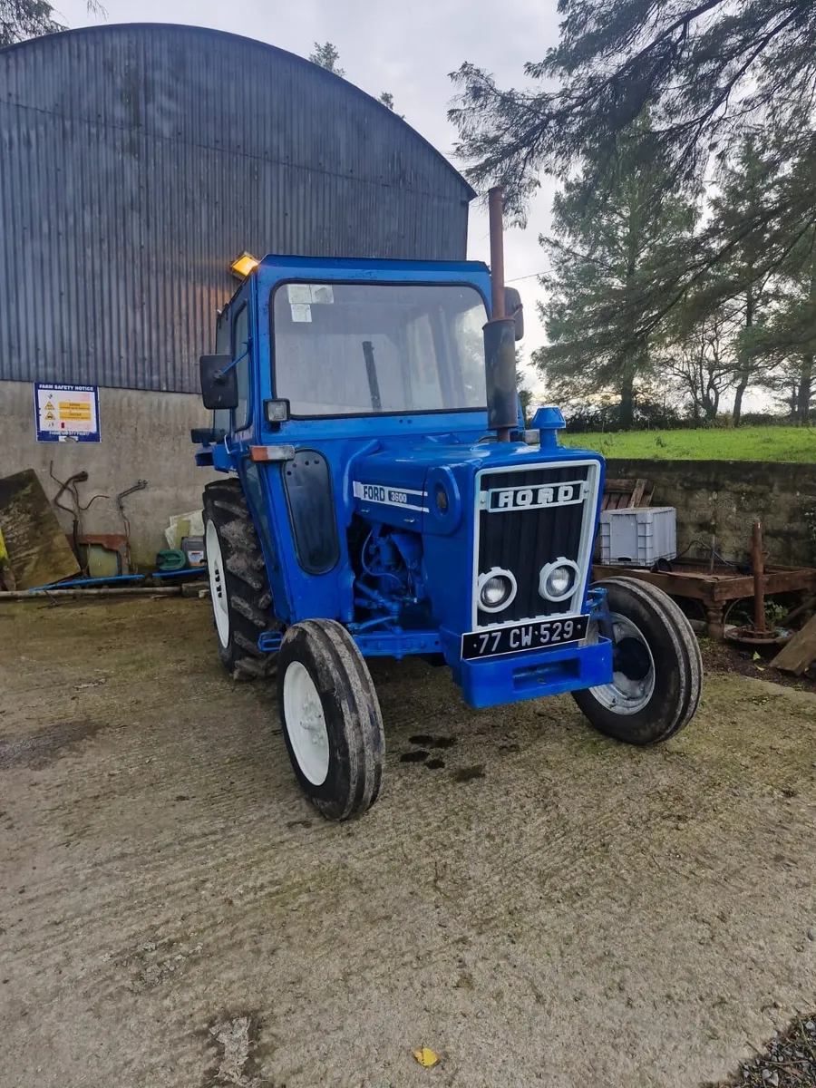 Vintage Tractors - Image 4