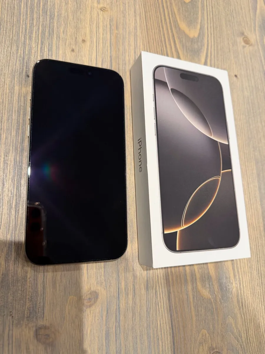 iPhone 16 Pro Max 256GB Natural Titanium - Image 3