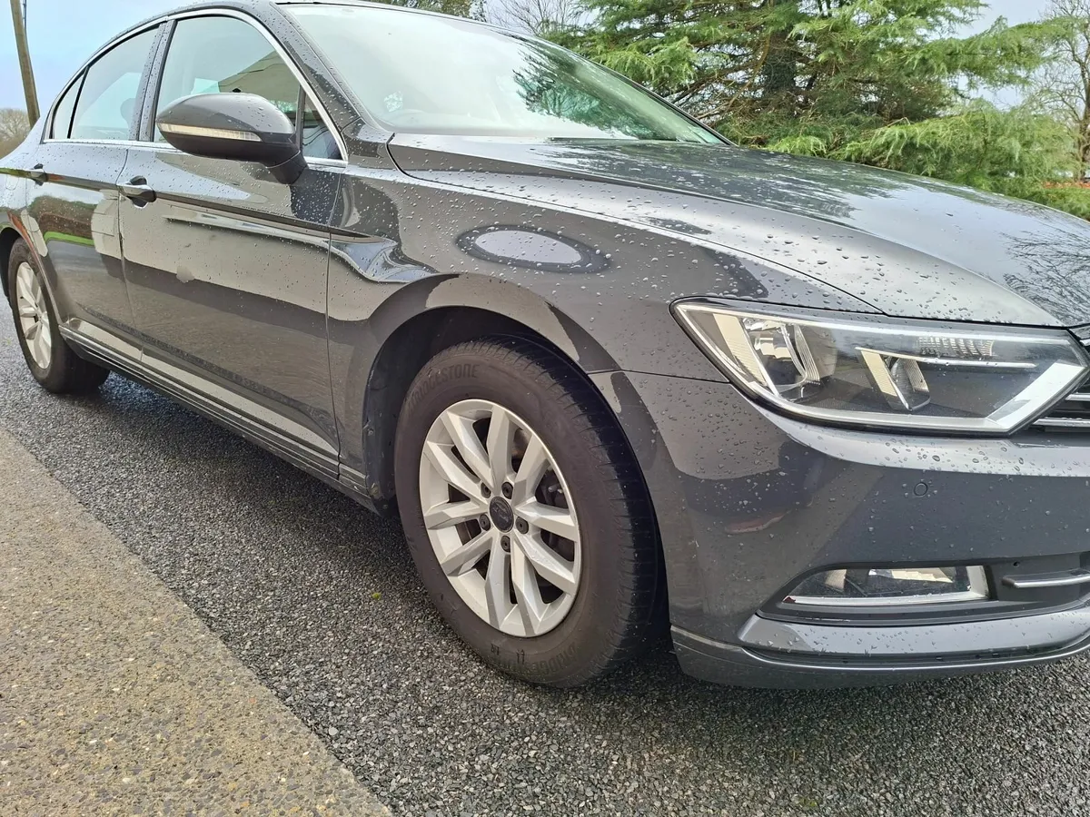 Volkswagen Passat 2015 - Image 4