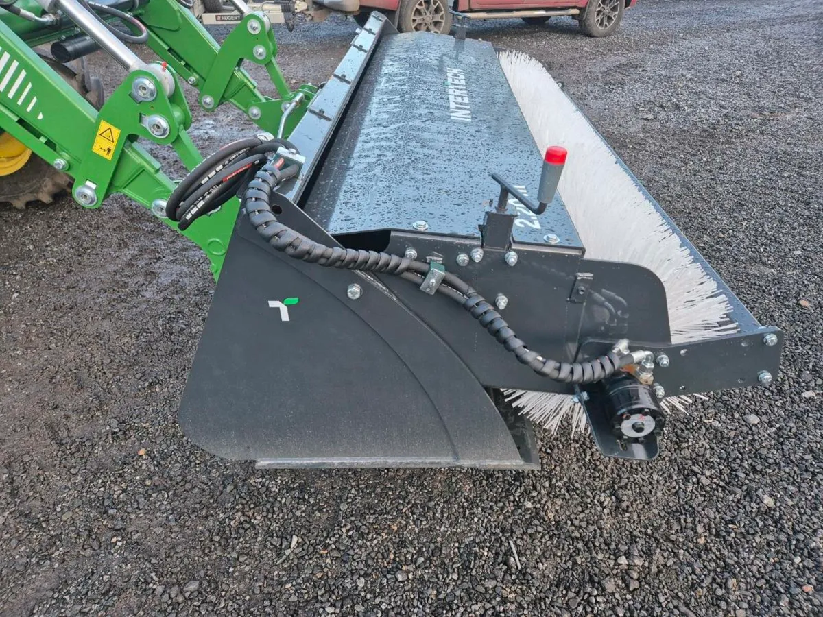 Roadsweepers - Image 3