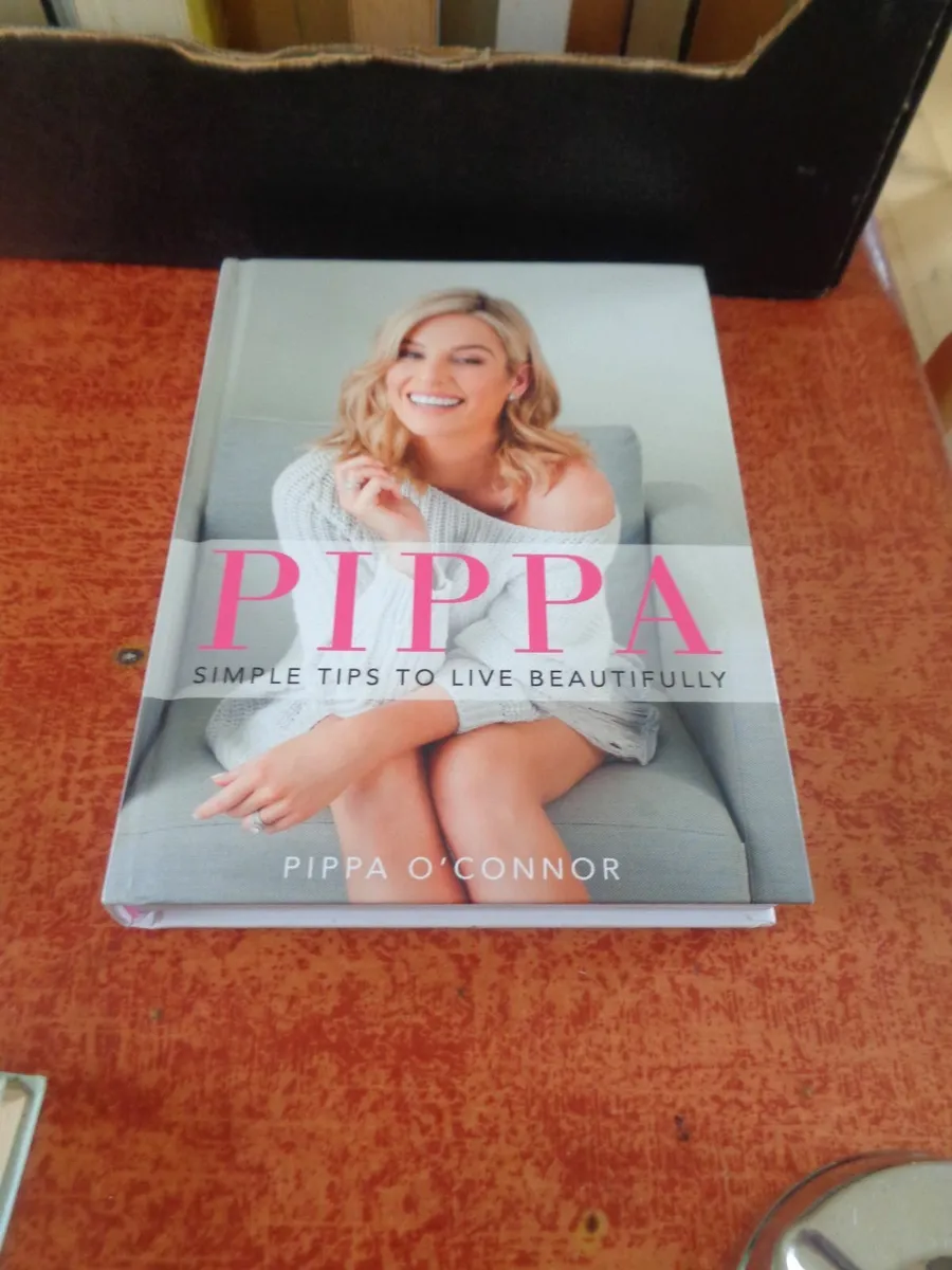 Pippa Simple Tips To Live Beautifully Book - Image 1