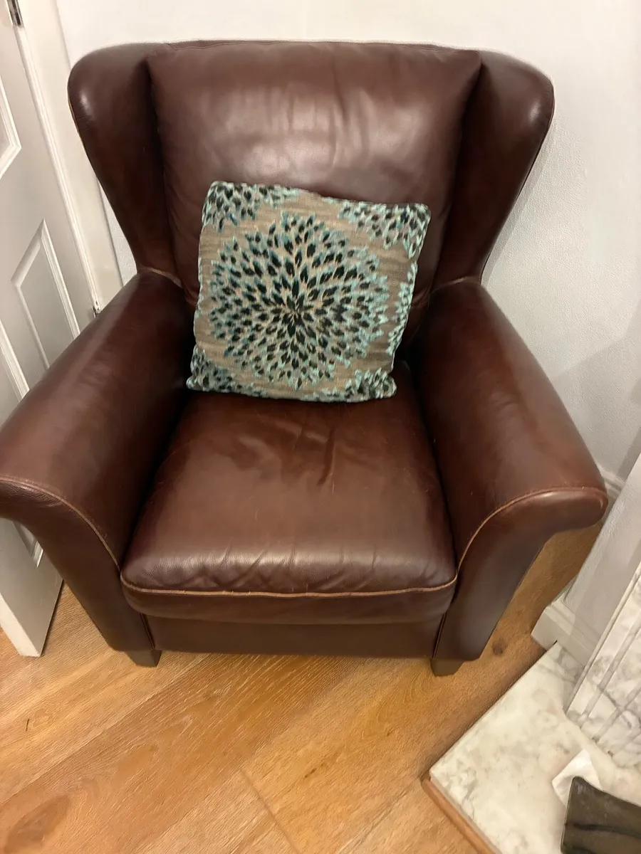 Leather armchairs - Image 1