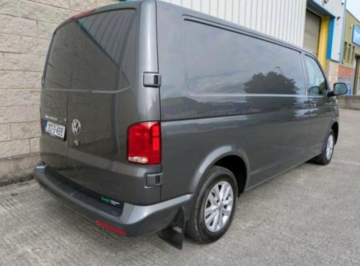 VOLKSWAGEN TRANSPORTER T6 - Image 4