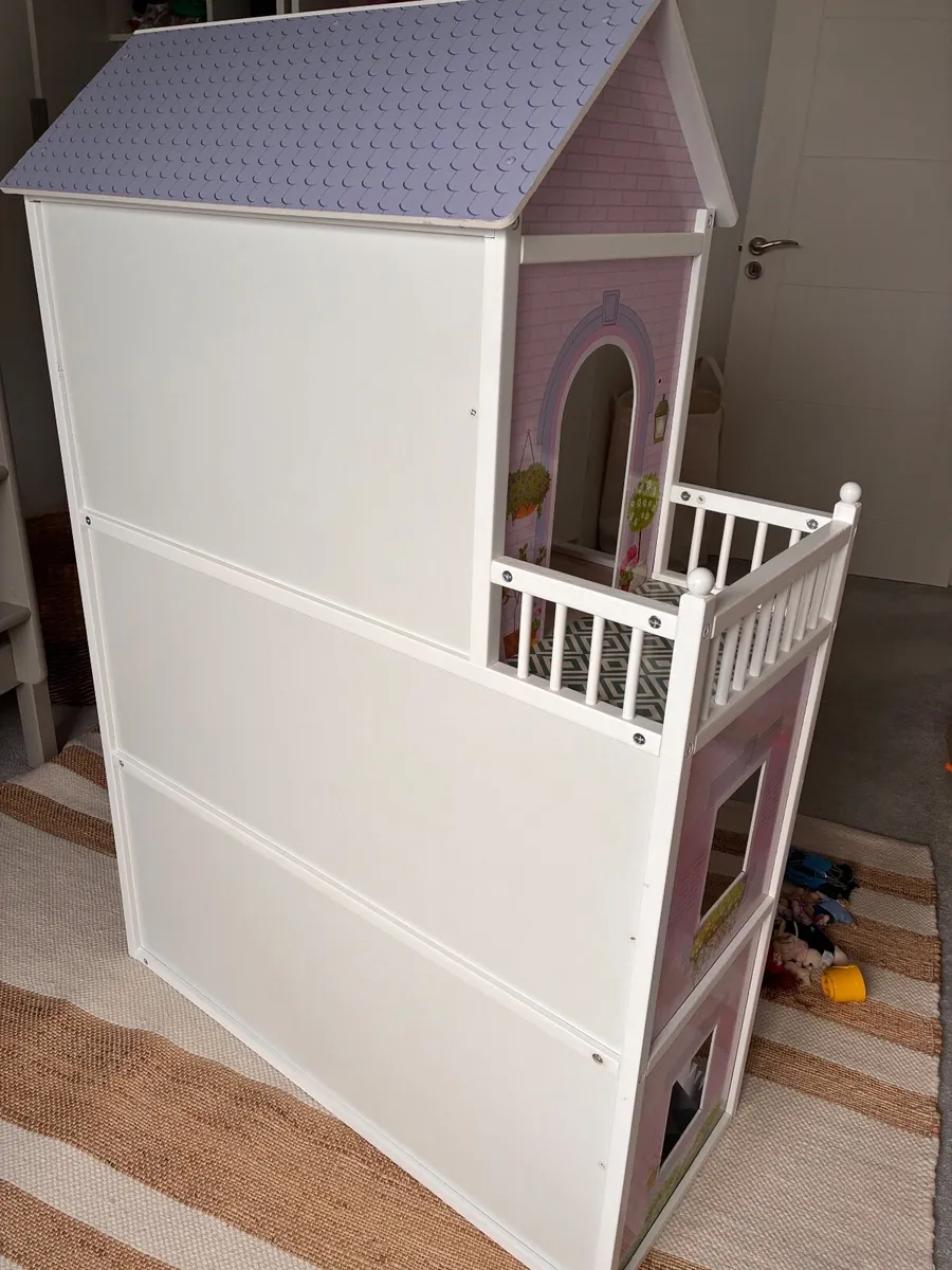Dollhouse - Image 2