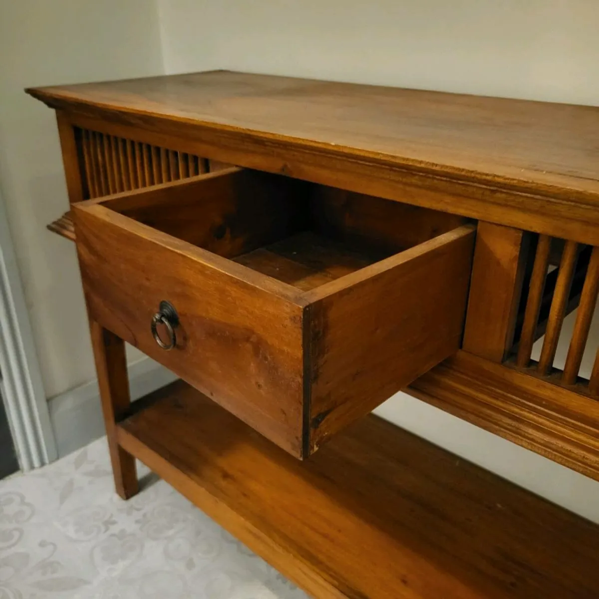 Solid wood Console Table - Image 4
