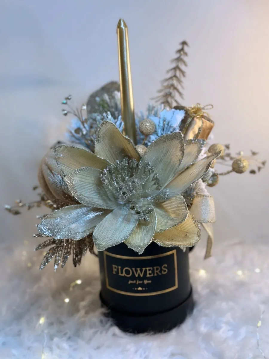 Christmas Decorations - Image 1