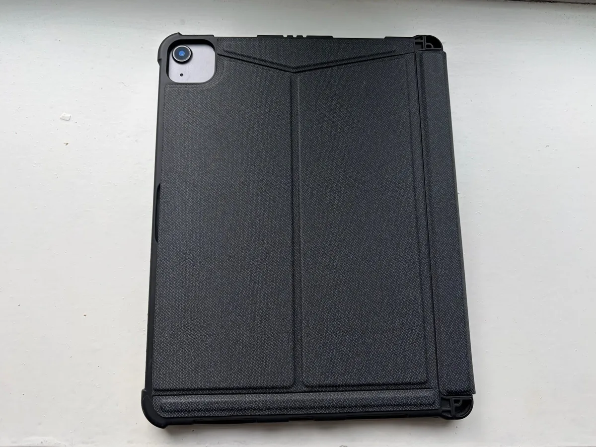 iPad Air 4th Gen – 10.9” - Image 4