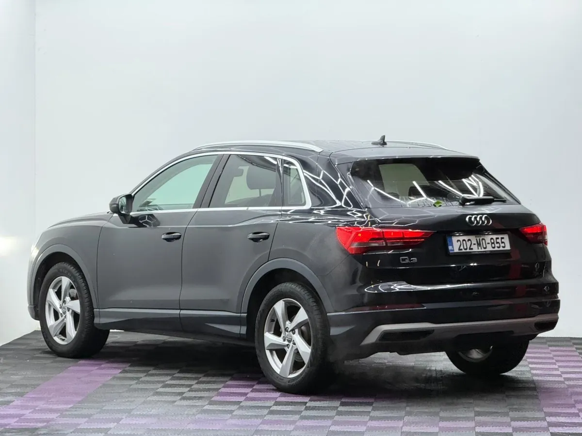 202 Audi Q3 35 TFSI 150 SE 4DR - Image 4