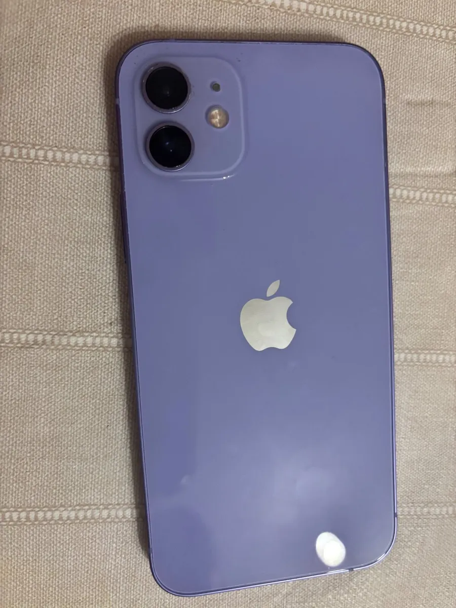 Apple iPhone 12 - Image 2