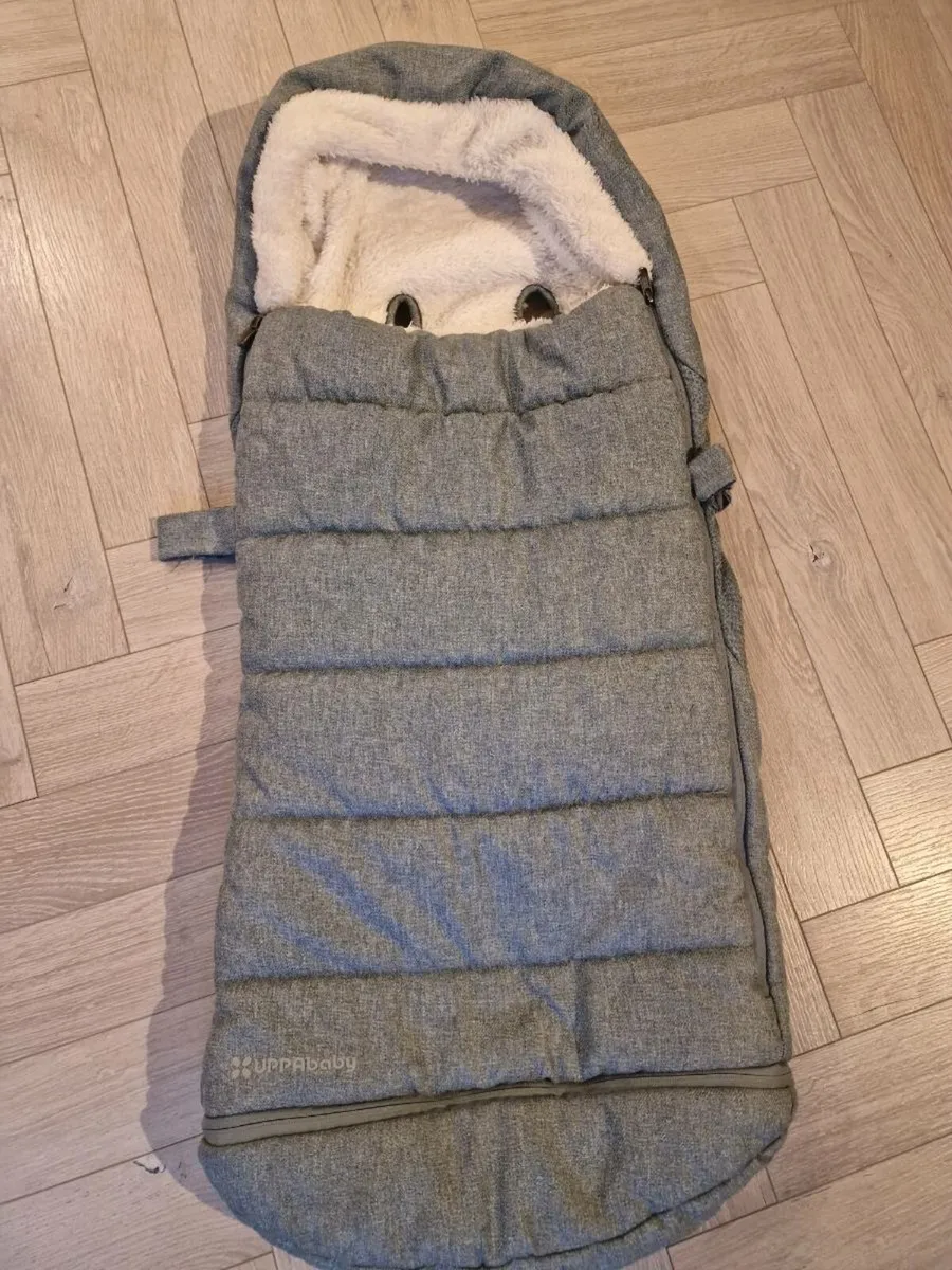 Uppababy cosy ganoosh dootmuff - Image 1