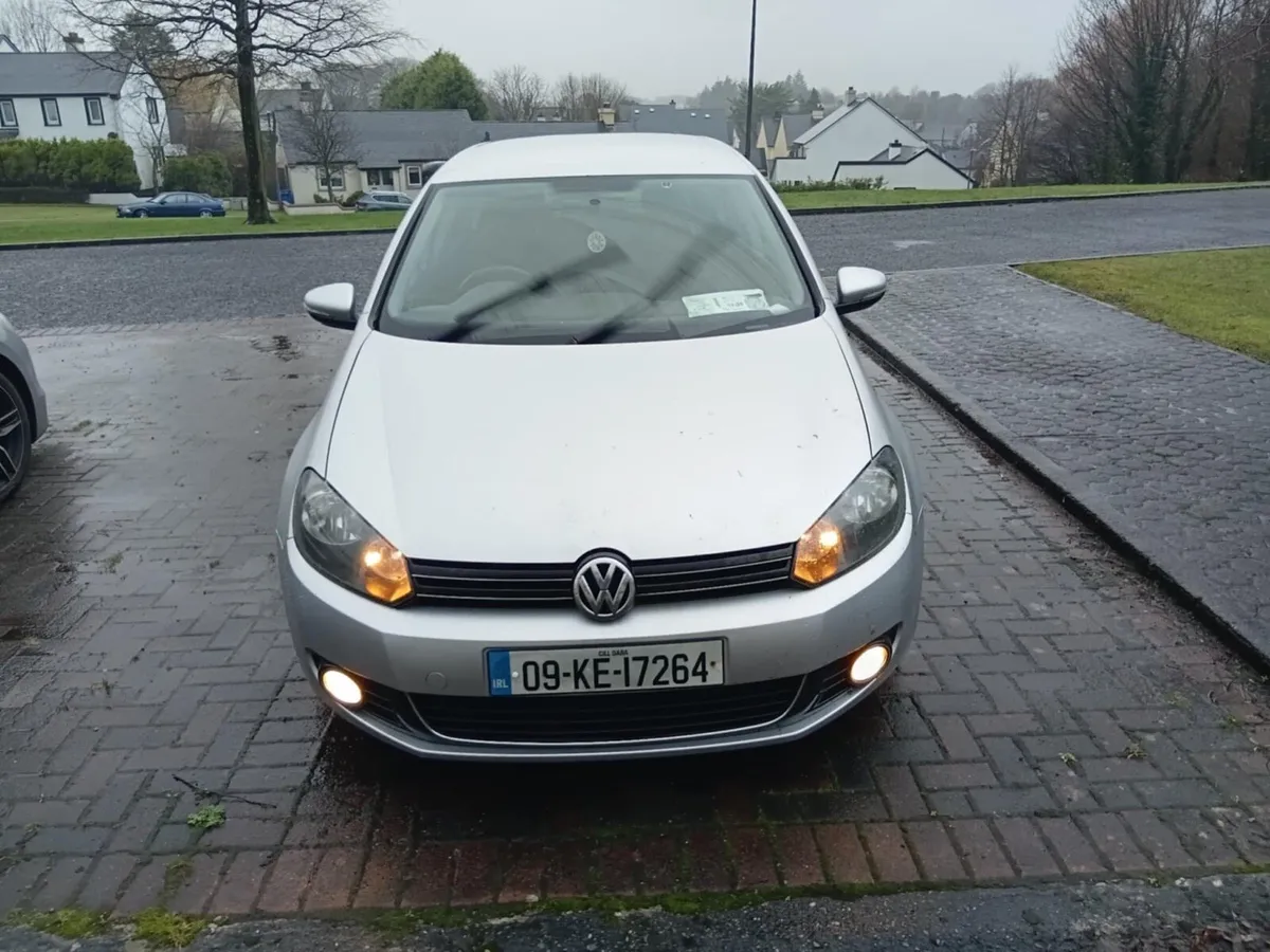 2009 Volkswagen Golf 2.0 Litre Automatic - Image 1