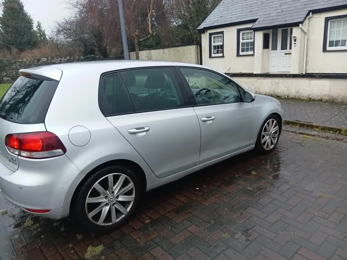2009 Volkswagen Golf 2.0 Litre Automatic - Image 3