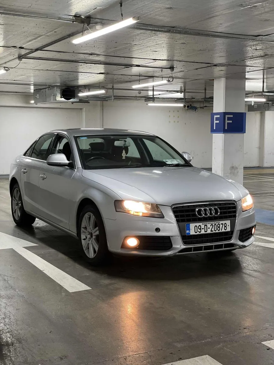 Audi a4 2.0tdi 2009 Fresh NCT&TAX low milage - Image 4