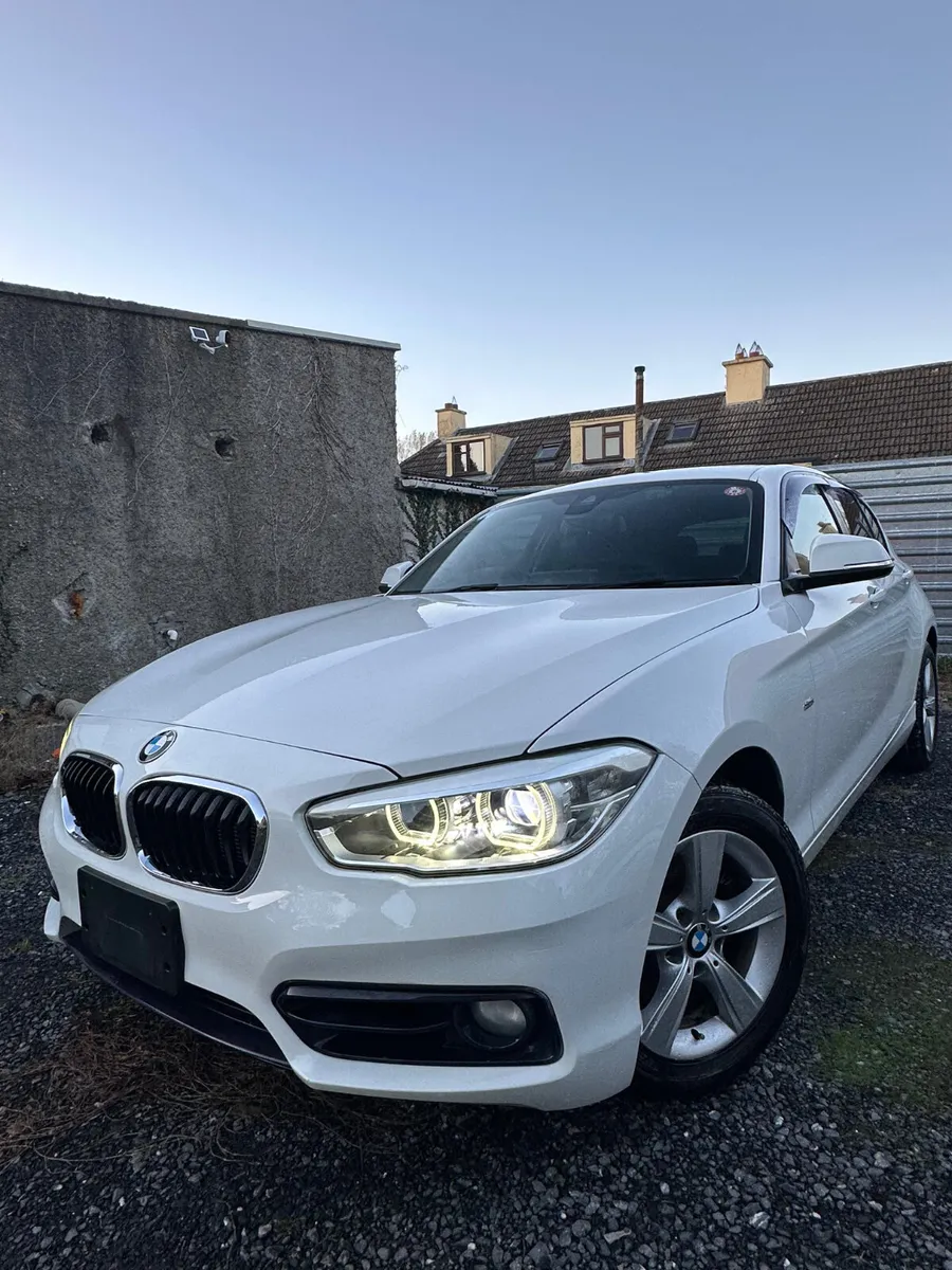 BMW  1 Series 118d sport 2016 - Image 1