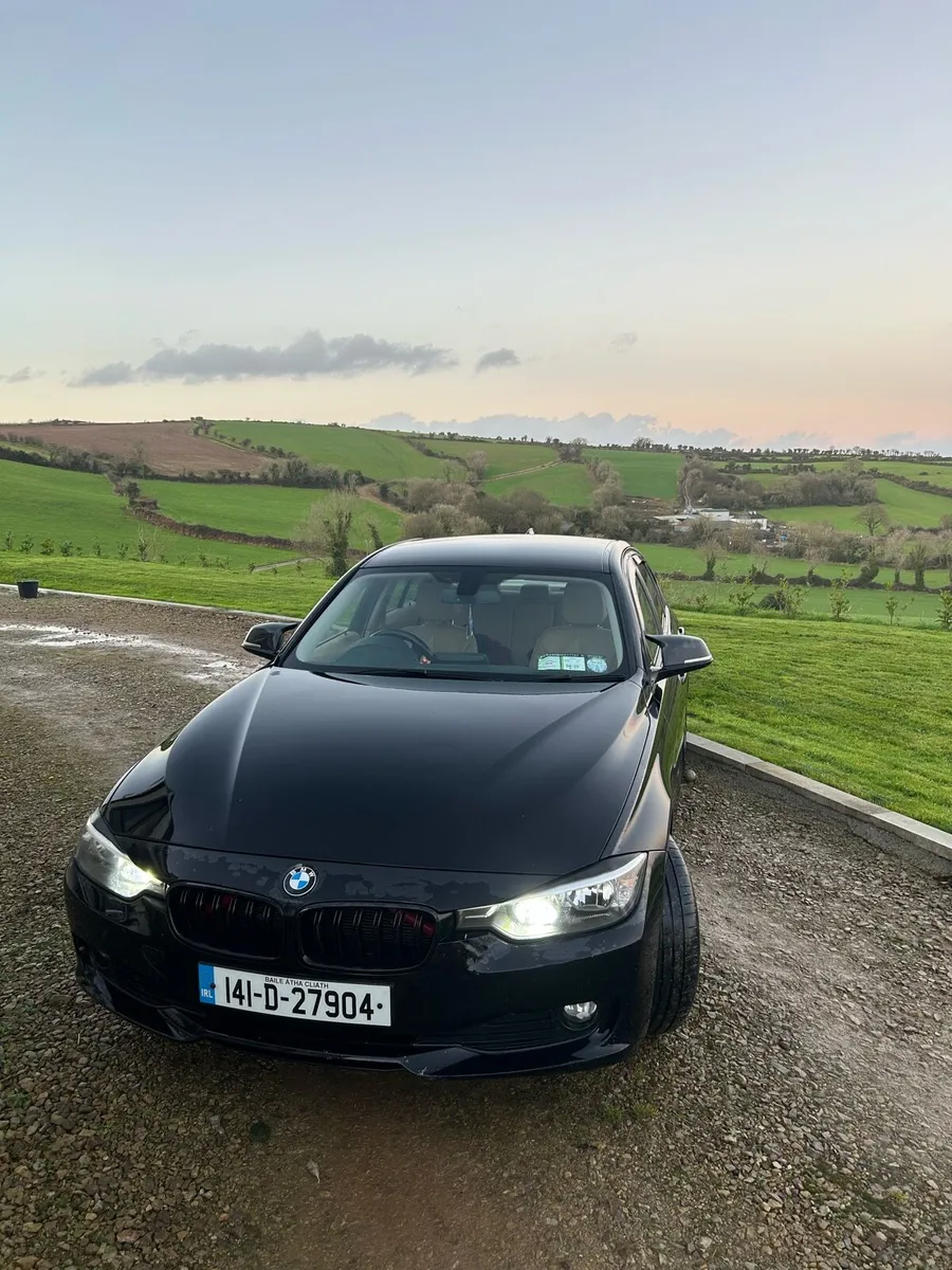 F30 BMW 318d - Image 1