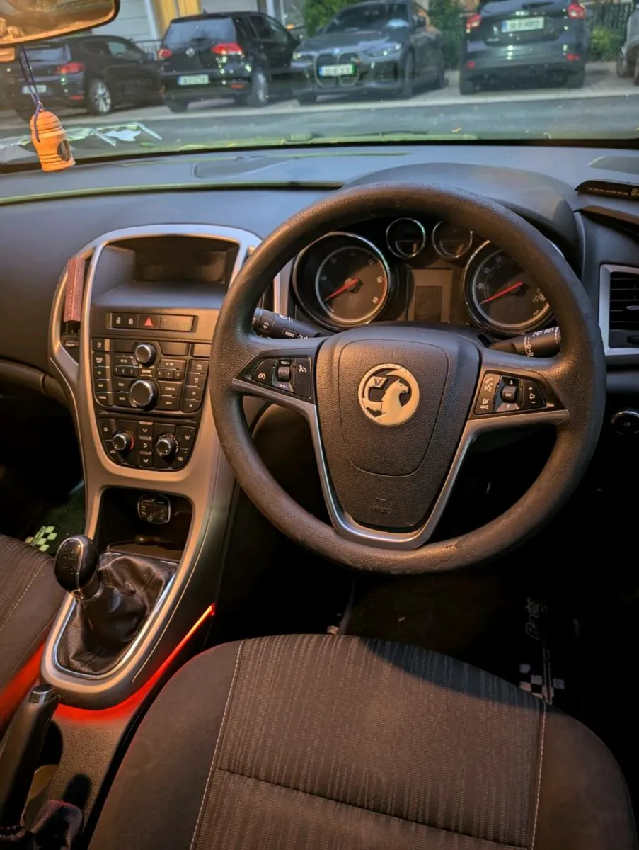 Astra Vauxhall 1.7 Diesel 2011 - Image 4