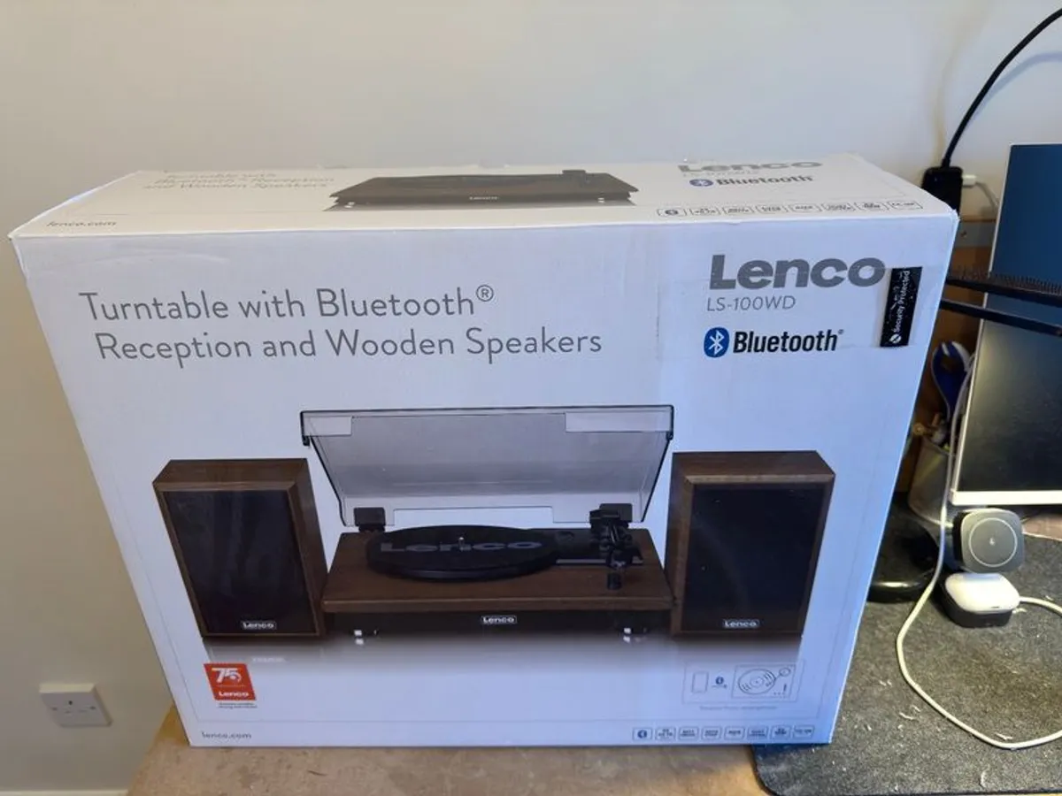 Lenco LS-100WD Turntable & Speakers - Image 1