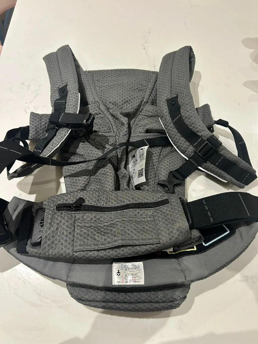 Ergobaby Omni Deluxe Baby carrier - Image 2