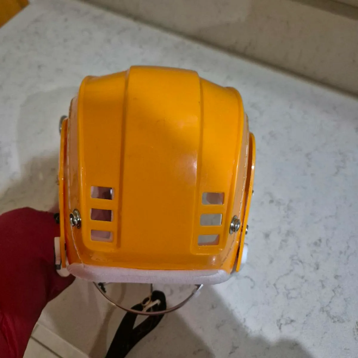 Yellow free former - Image 4