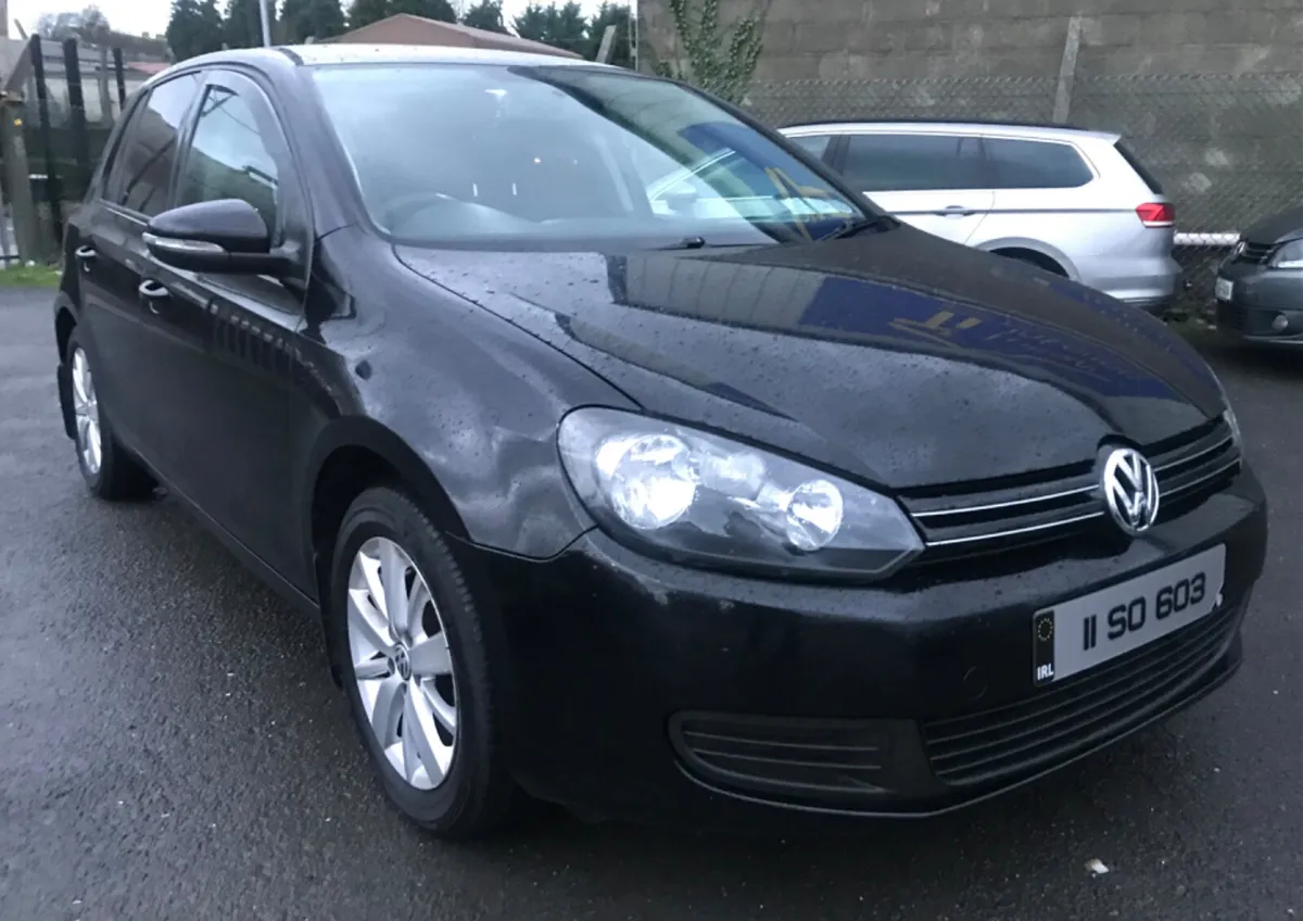 Volkswagen Golf 1.6 TDI 105BHP TRENDLINE - Image 3