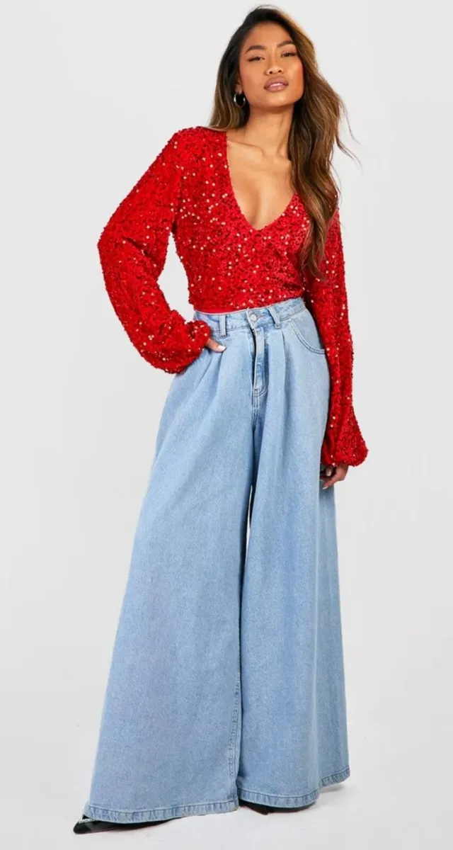 Sequin Volume Sleeve Plunge Bodysuit - Image 2