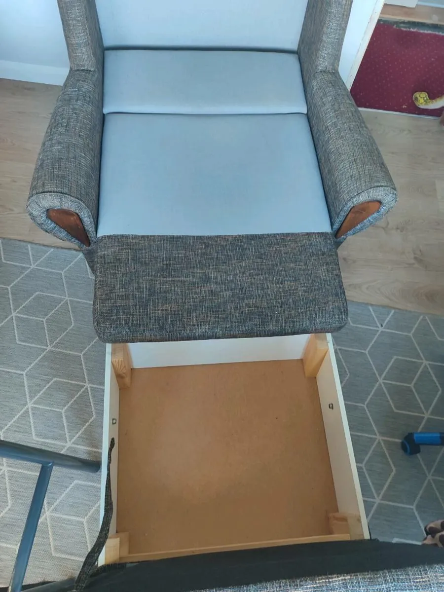 Single sofa bed - Image 2