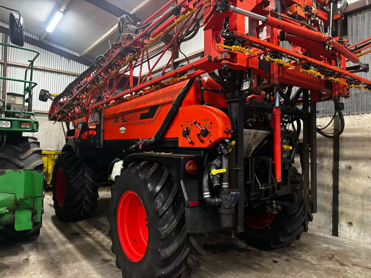 SAM SLC 4000 - Self Propelled Sprayer - Image 2