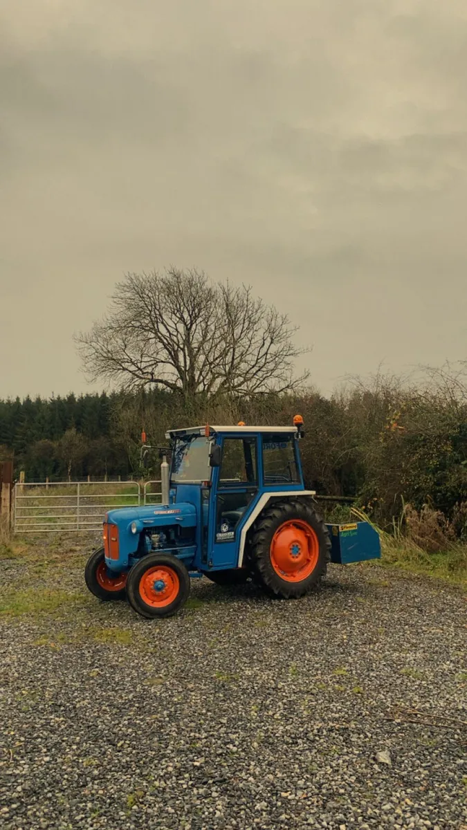 Cab New mf ford - Image 2