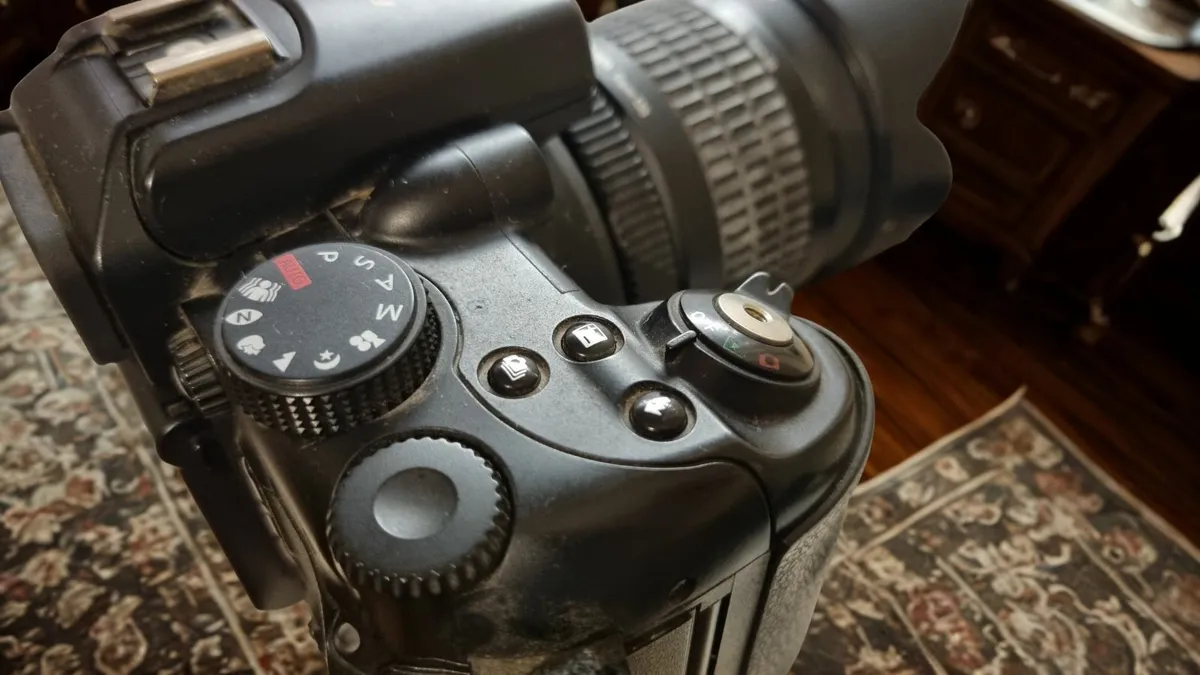 Fuji FinePix S9600 - Image 3