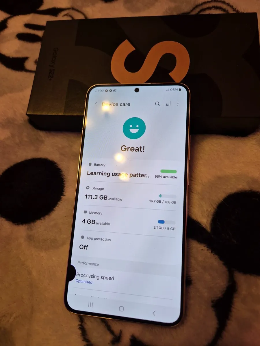 Samsung S22+ - Image 3