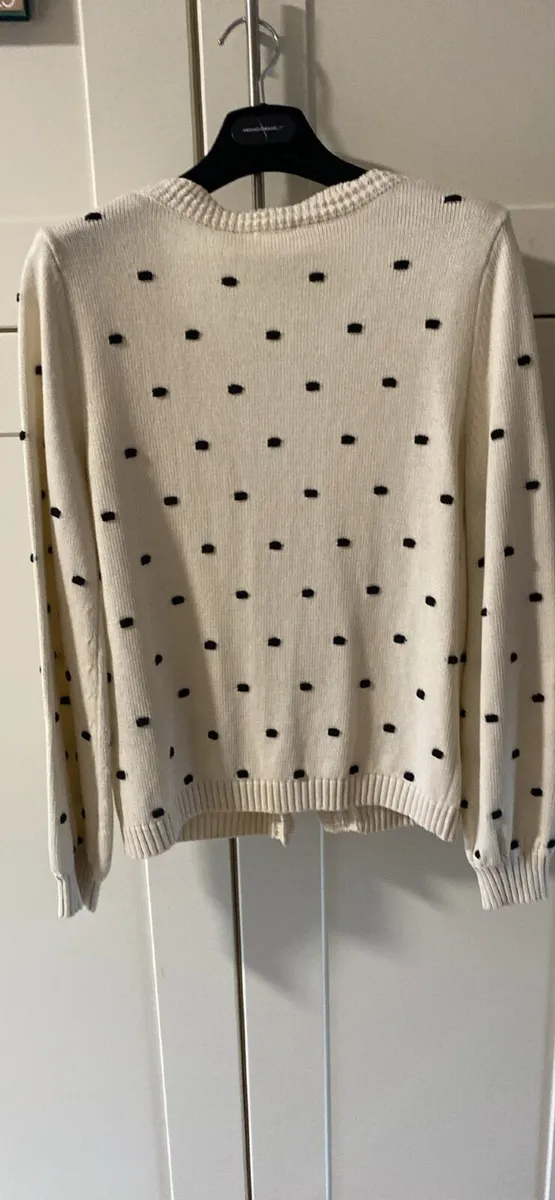 Ladies clothes - Image 2