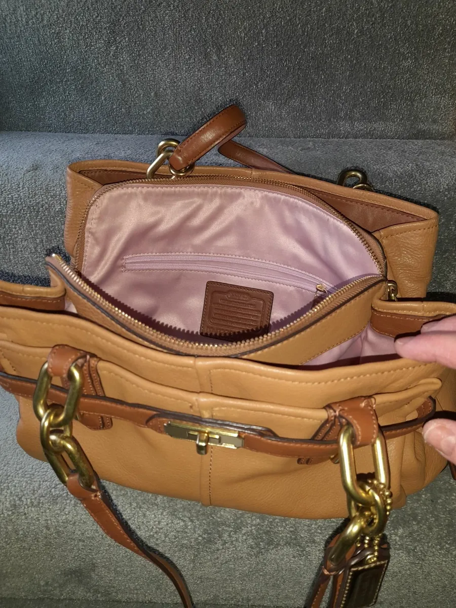 Coach handbag - Image 3