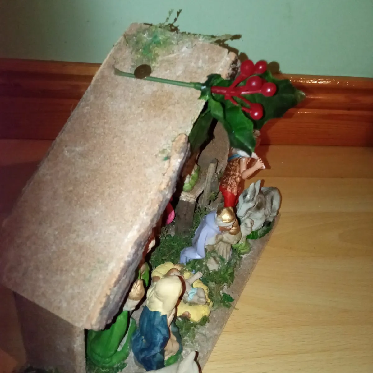 Christmas Crib - Image 3