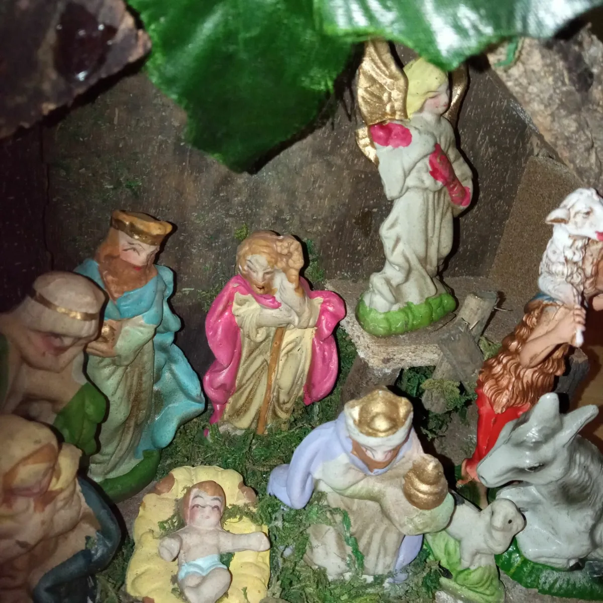 Christmas Crib - Image 4