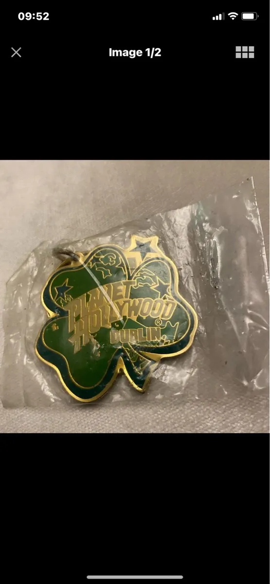 Very Rare Planet Hollywood Dublin Key Ring - Image 1
