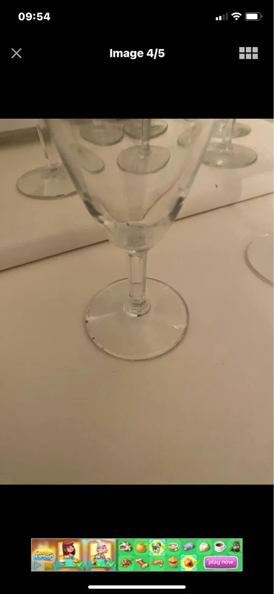 Very Rare Set of 8 Babycham Flutes - Image 4