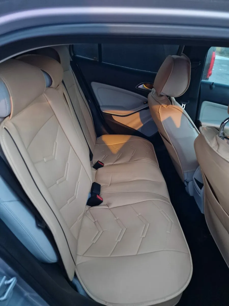 Mercedes-Benz - Image 3