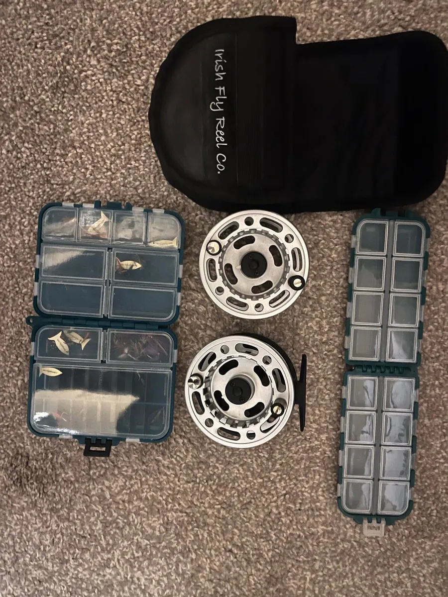 Fly Reel And Accessories - Image 3