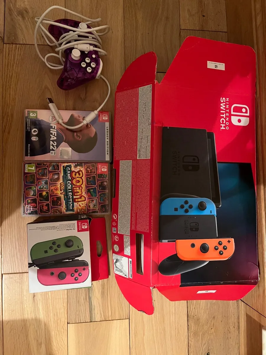 Nintendo switch - Image 1